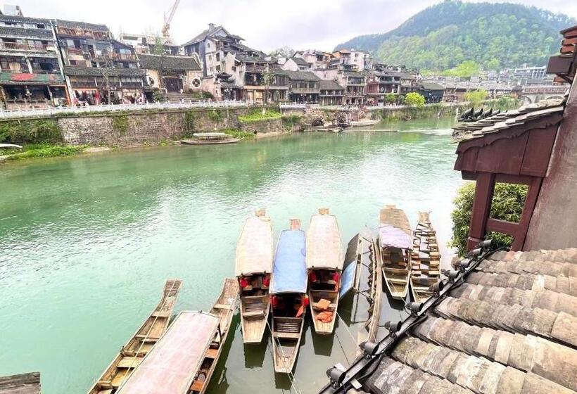 キングサイズベッドのスタンダードルーム, Bian Cheng Xing Zi Inn