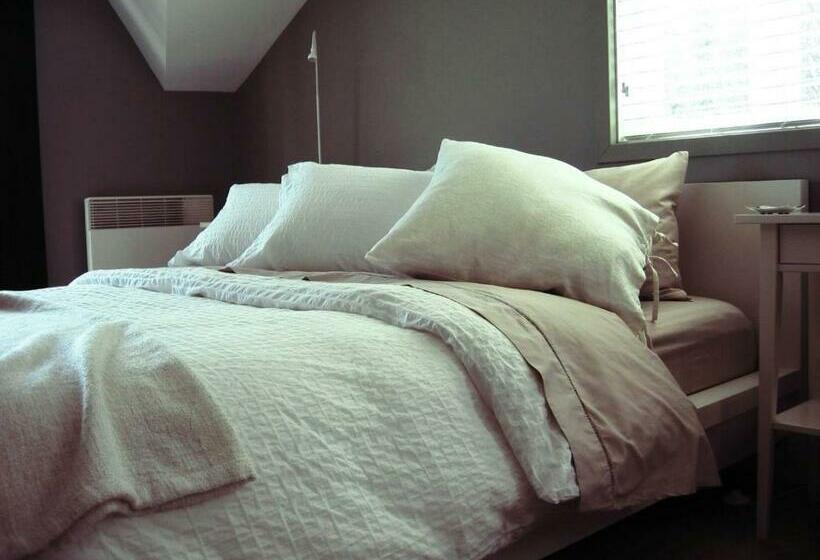 Номер Стандарт с Гидромассажем, Auberge Des Eaux Vives