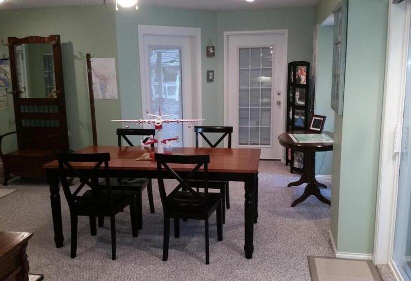 Superior Suite, Hummingbird Guesthouse