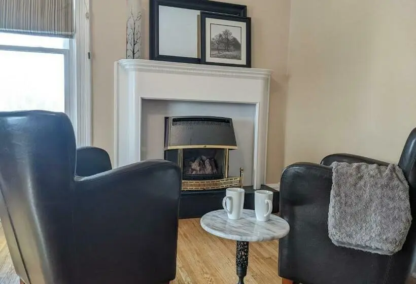 Suite Pat King, Colborne Bed And Breakfast