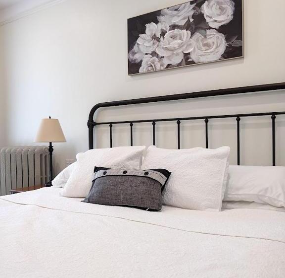 Suite King Size Seng, Colborne Bed And Breakfast