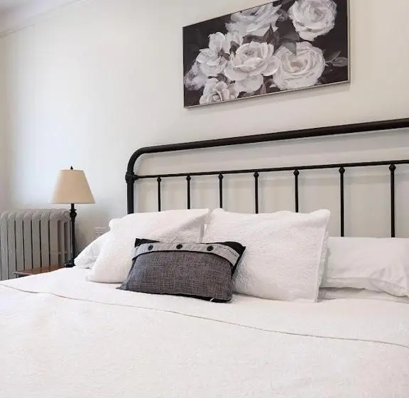 Suite Pat King, Colborne Bed And Breakfast