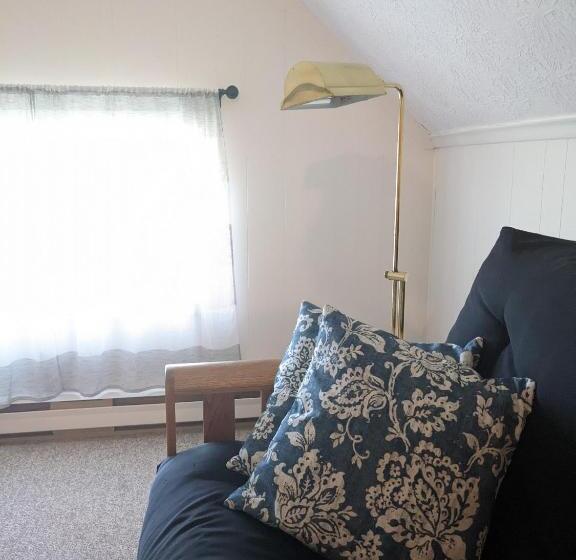 Deluxe Suite, Colborne Bed And Breakfast