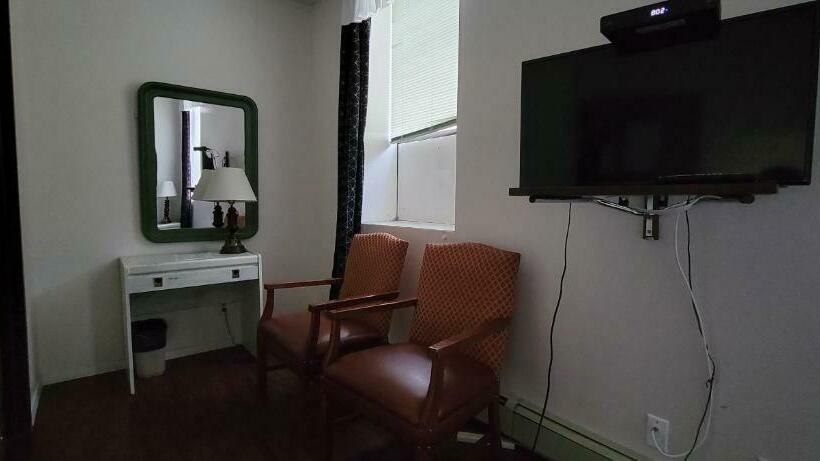 غرفة قياسية, The Cosmopolitan