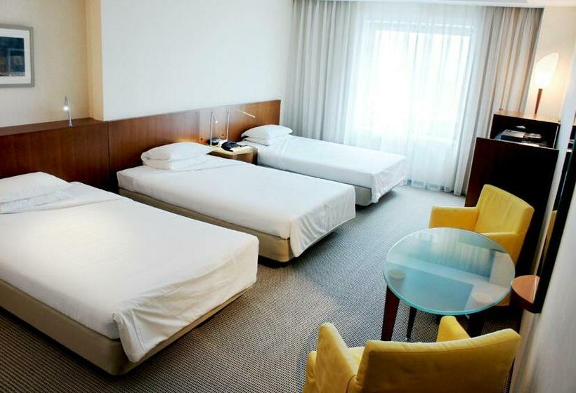 스탠다드 트리플 룸, Molino Shin Yuri