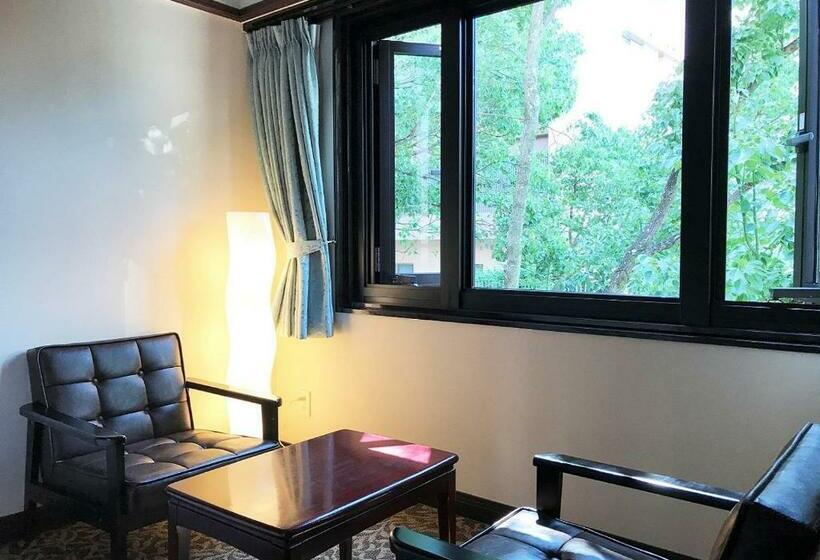 غرفة قياسية, Okus