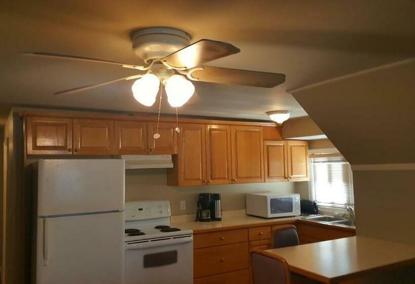 带2个卧室的套房, Pemberton