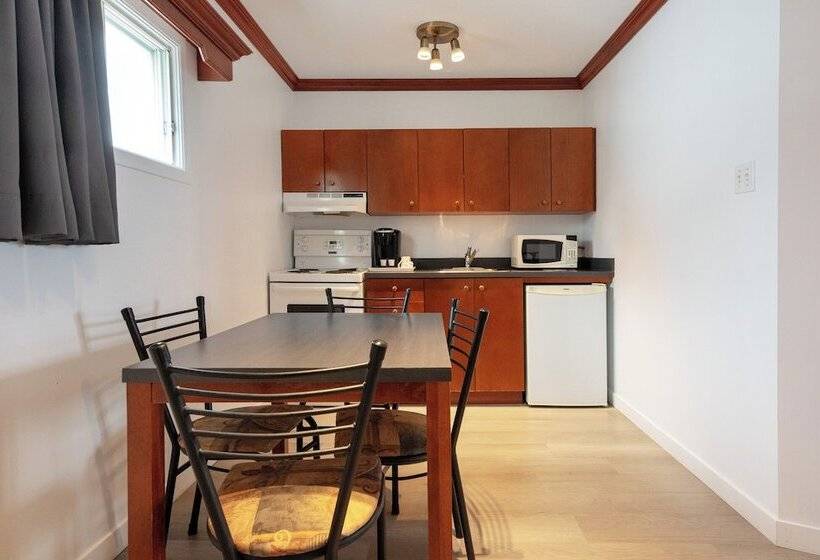 جناح عائلي, Plante