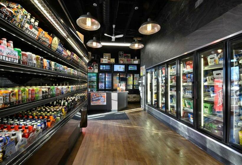 غرفة قياسية, St. Norbert