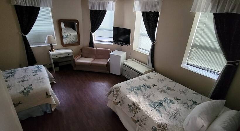 غرفة عائلية, The Cosmopolitan