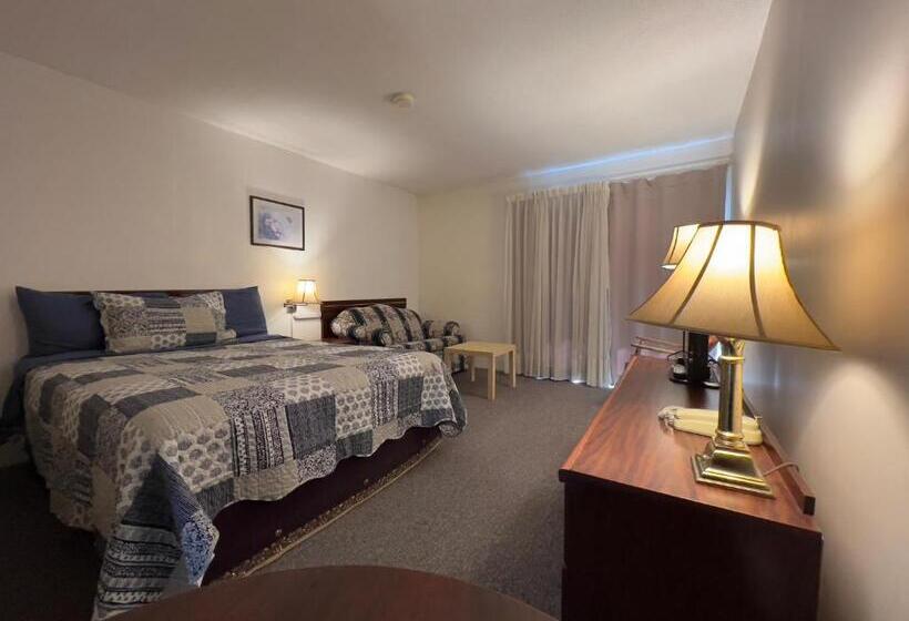 豪华房间, Monashee Motel