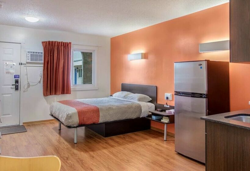 ダブルベッドスタンダードルーム, Motel Bo Camrose, Ab