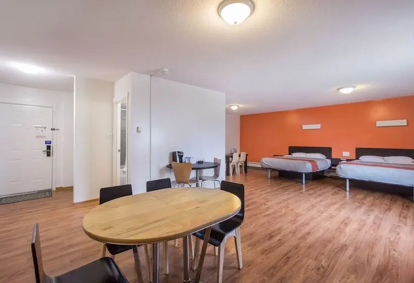 2ダブルベッドのスタンダードルーム, Motel Bo Camrose, Ab