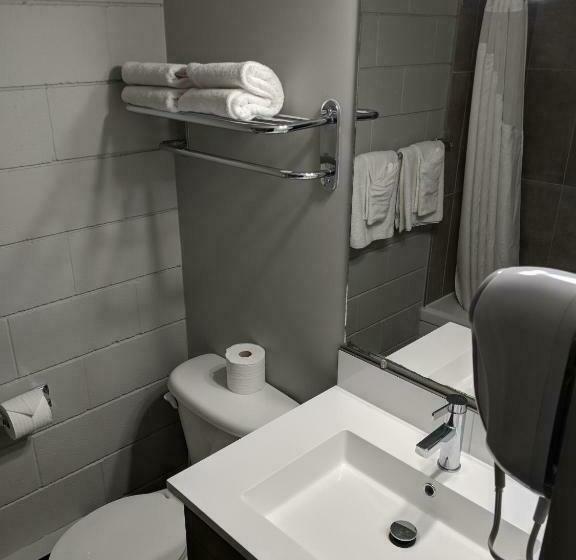 חדר סטנדרט, Armstrong Inn