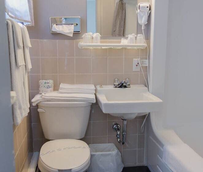 חדר סטנדרט, Motel Cartier