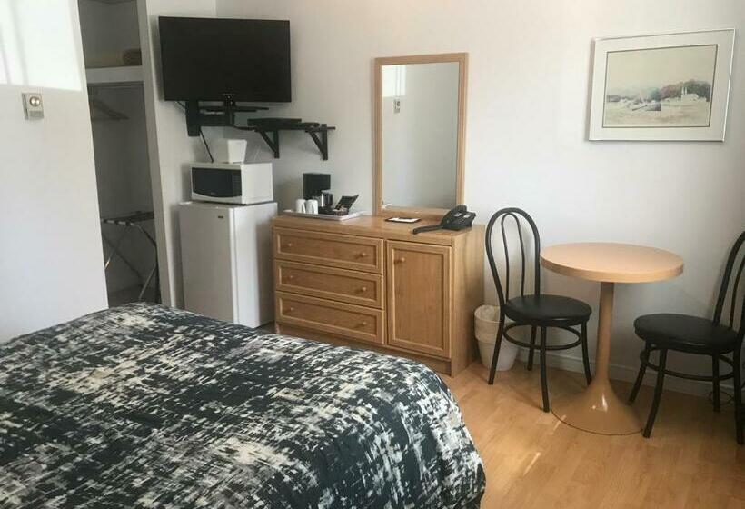 スタンダードルーム, Motel Des Cascades