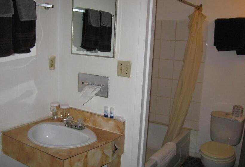 Номер Стандарт, Royal City Motor Inn