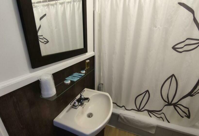 标准间, Pemberton