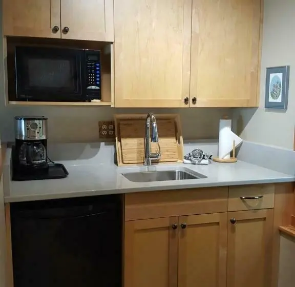 Sviitti, Reef Point Oceanfront Bed And Breakfast