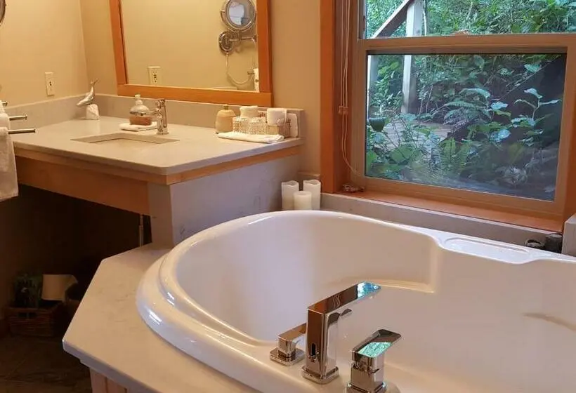 Sviitti, Reef Point Oceanfront Bed And Breakfast