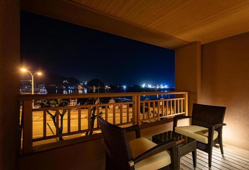 غرفة ديلوكس, Migiwaya