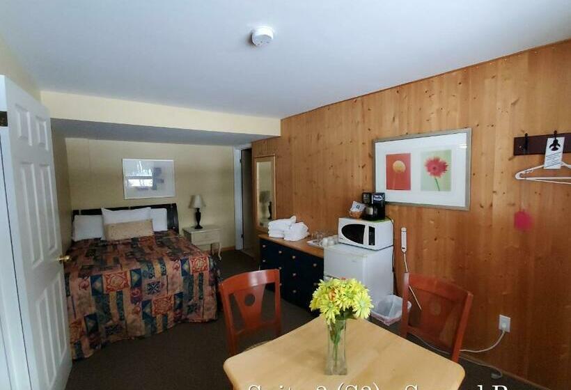 Lakosztály, Spring Lake Resort