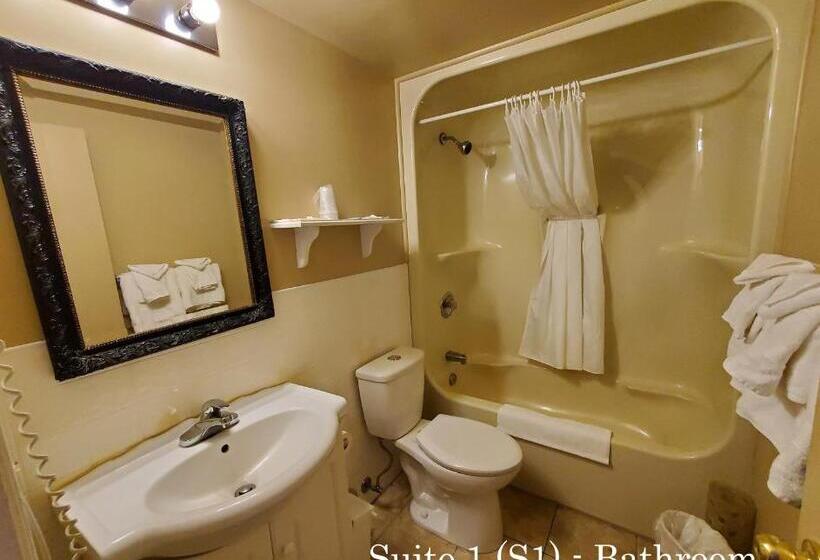 Lakosztály, Spring Lake Resort