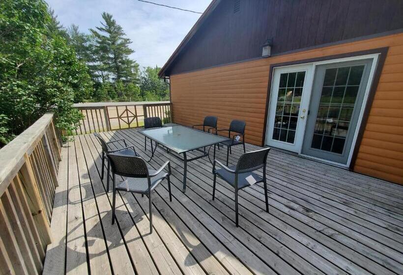 Standard Bungalow 2 Szobával, Spring Lake Resort