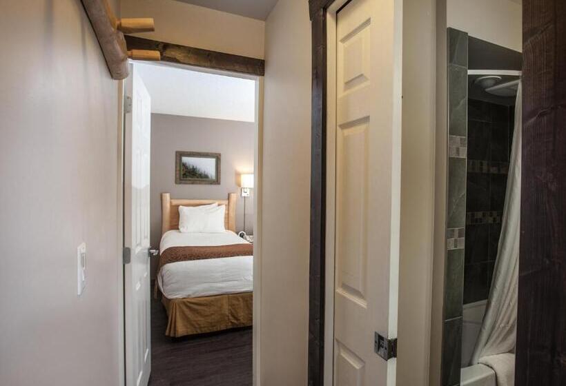 سوئیت 2 خوابه, Swiss Chalet Motel