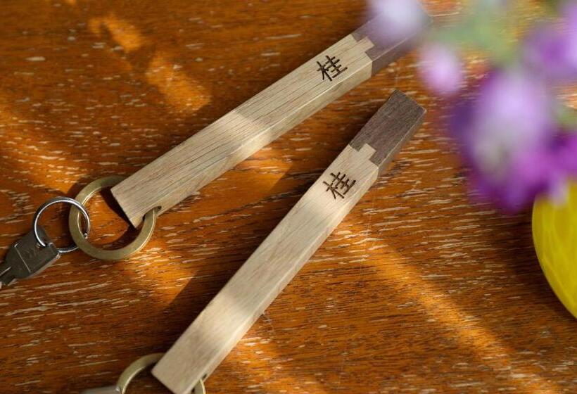 غرفة عائلية, Tsukasaya Ryokan