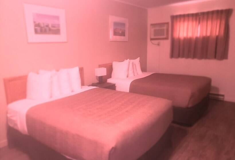 غرفه قياسيه سريرين مزدوجين, Wildwood Motel