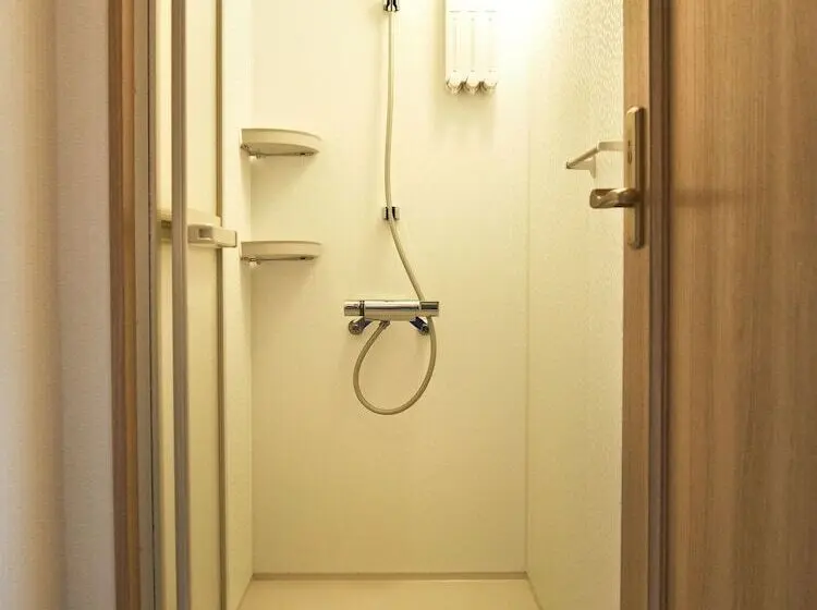 Camera Standard Bagno Condiviso, Aso Base Backpackers