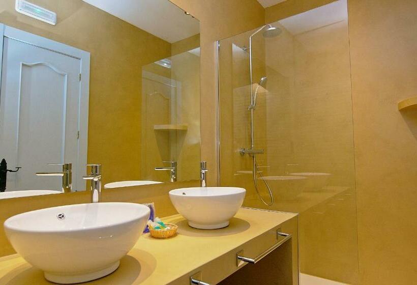 غرفة قياسية, Family Agua Amarga