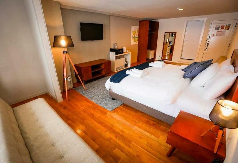 غرفة ديلوكس, Active Life Madarao