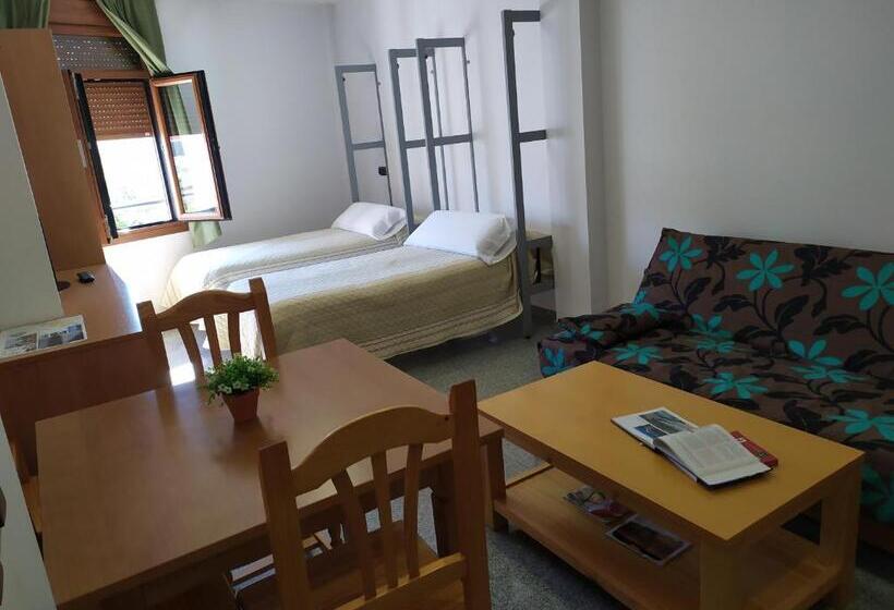 דירת חדר, Albanta