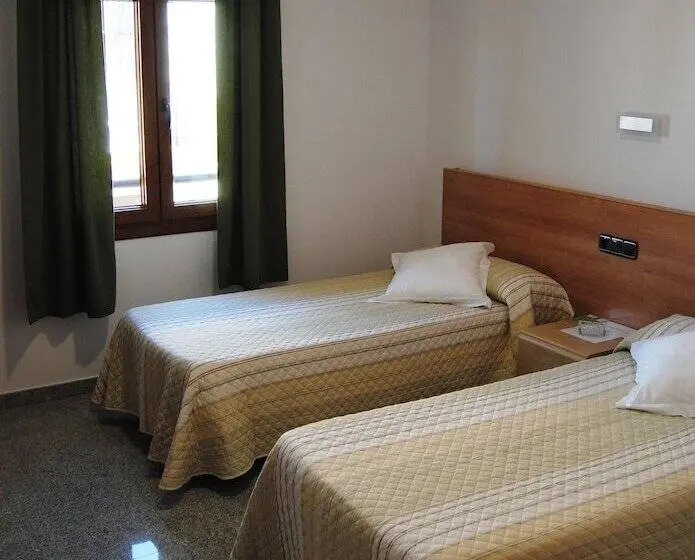 Standard-huone, Albanta