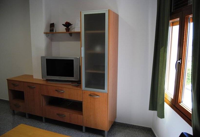 דירת חדר, Albanta