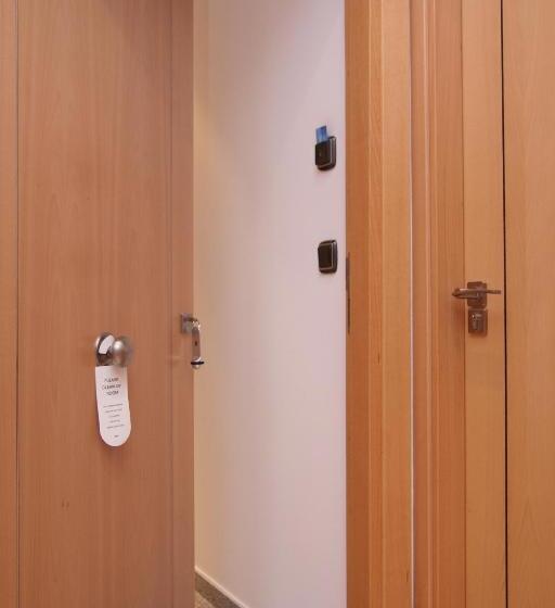 חדר סטנדרט, Albanta