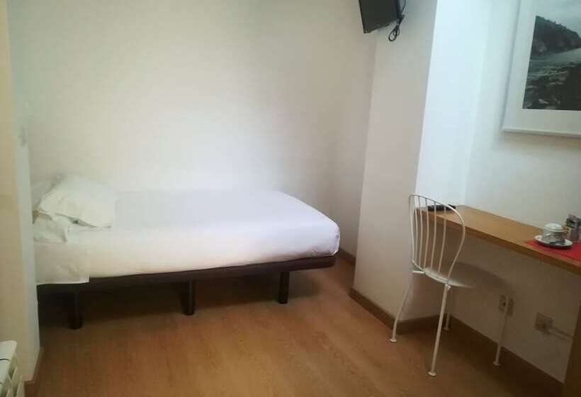 اتاق استاندارد یک نفره, Dabeleira