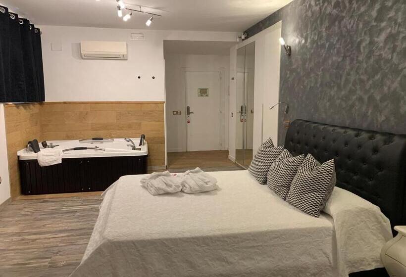 小型豪华套房, Habitaciones Premium Finca La Casona