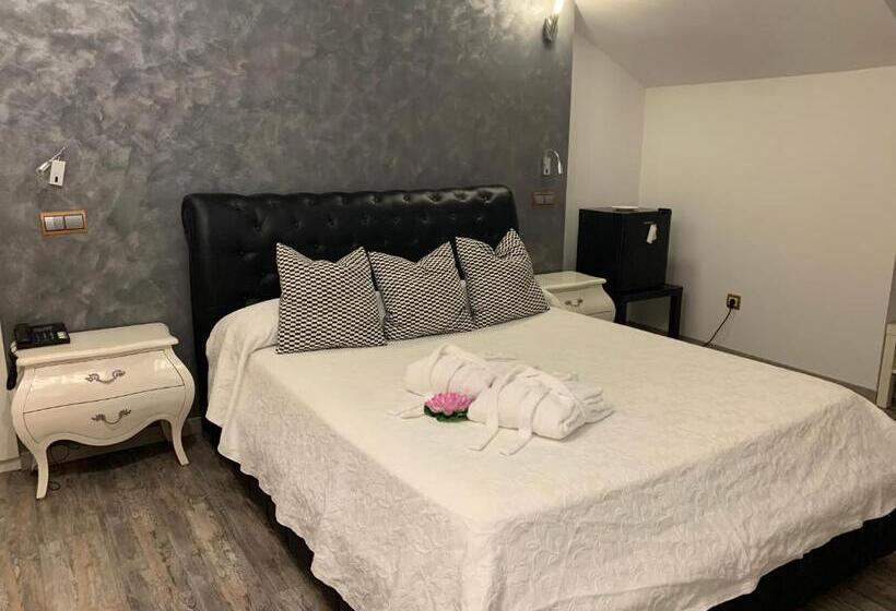 小型豪华套房, Habitaciones Premium Finca La Casona