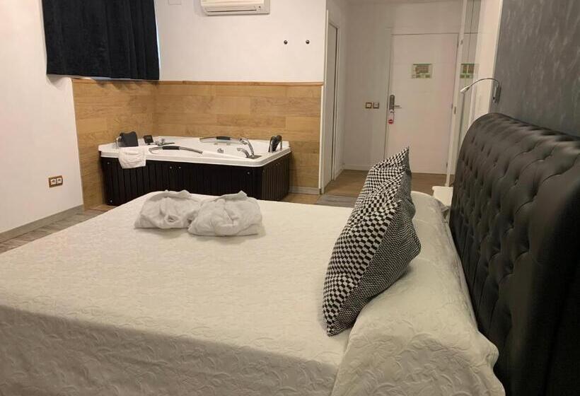 小型豪华套房, Habitaciones Premium Finca La Casona