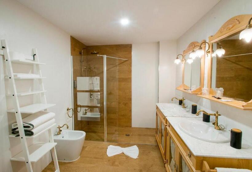 Люкс Deluxe Кровать Кинг, Habitaciones Premium Finca La Casona
