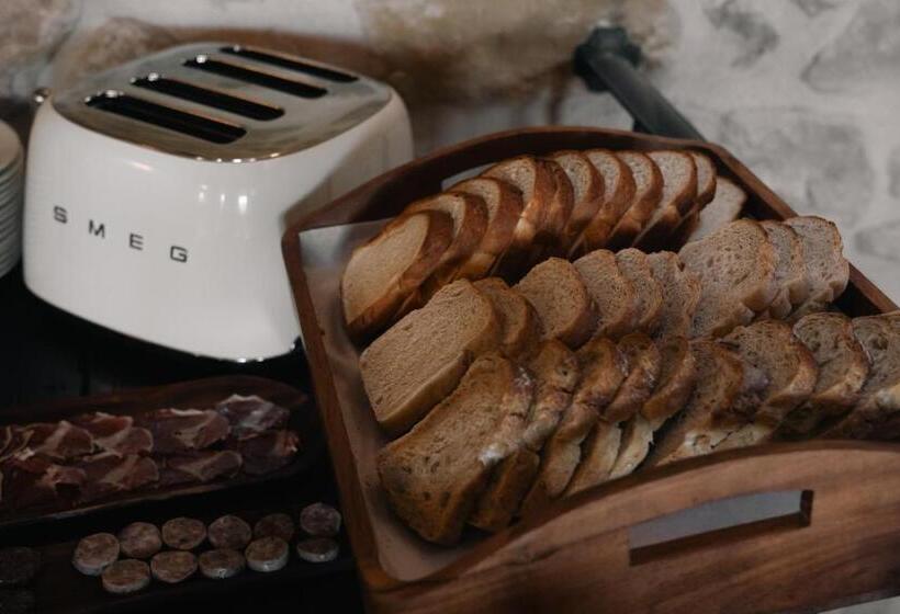 四人标准间, Hort De Fortunyo