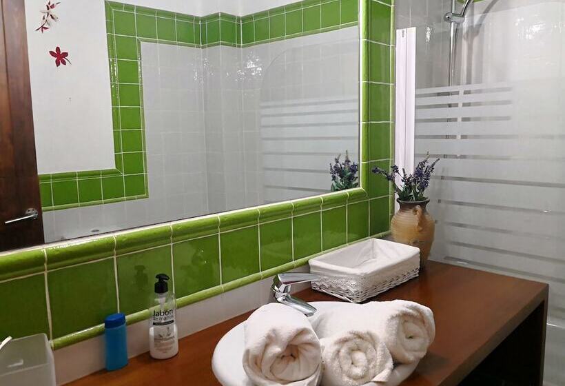 Номер Стандарт, La Pepa Maca