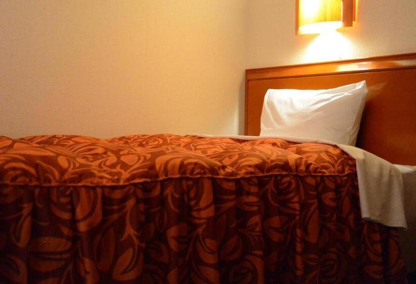 غرفة قياسية فردية, Minatoya