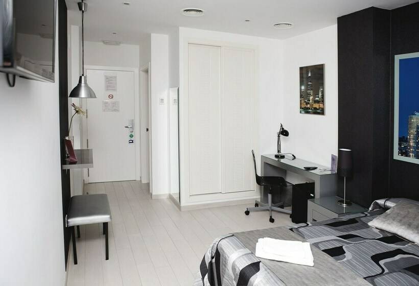 اتاق استاندارد, Apartahotel énfasis Group