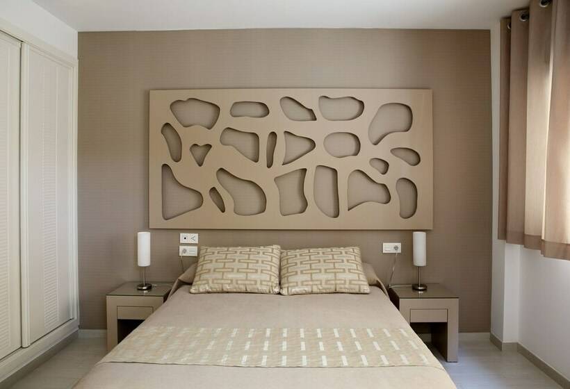 اتاق استاندارد, Apartahotel énfasis Group