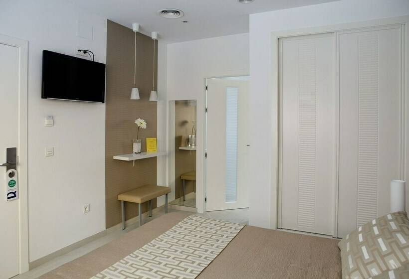 اتاق استاندارد, Apartahotel énfasis Group