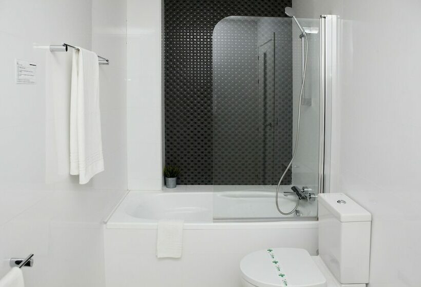 اتاق استاندارد, Apartahotel énfasis Group